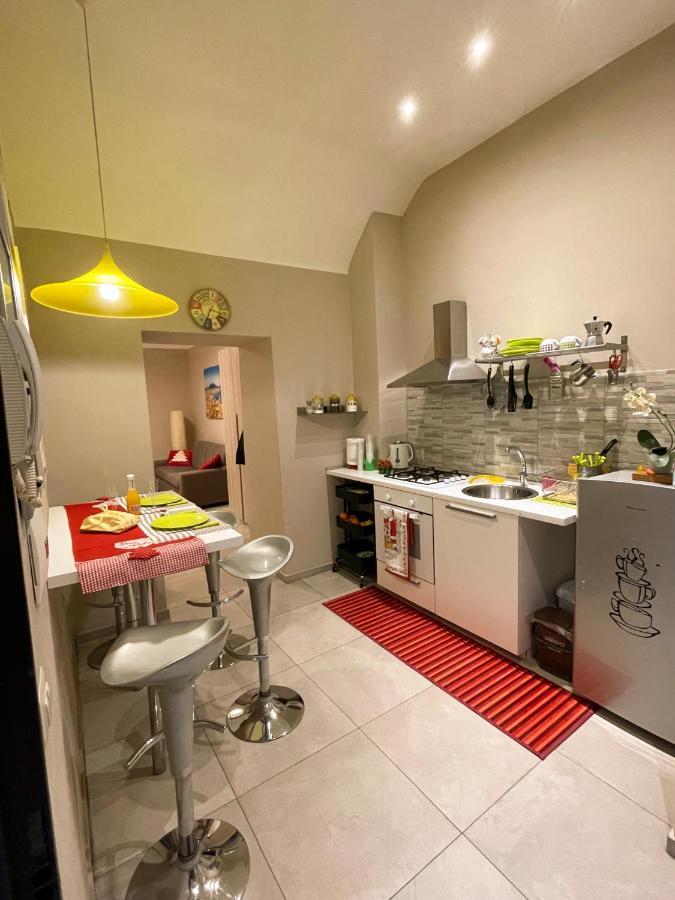 나폴리 Portamedina House 아파트 외부 사진